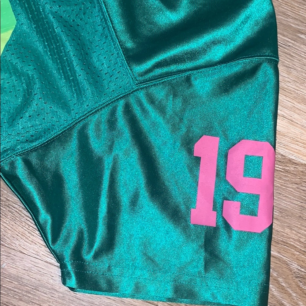 Jersey - Picture 2 of 2